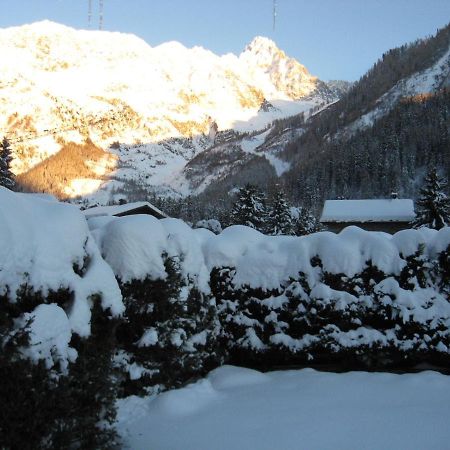 Chalets Pyrene Mont-Blanc Chamonix Mont Blanc Exterior foto